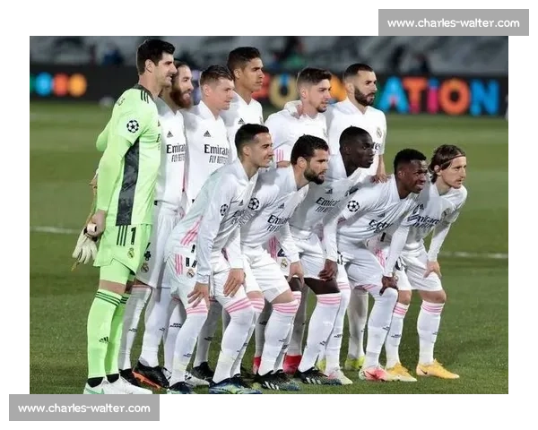 老鹰鏖战热火东部强强对话攻防博弈成季后赛风向标关键一役看点十足