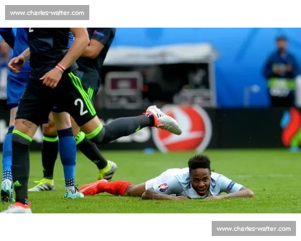 美国vs突尼斯焦点对决战术博弈与出线前景解析全景观察深度前瞻